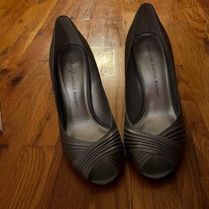 Adrianna Papell pumps